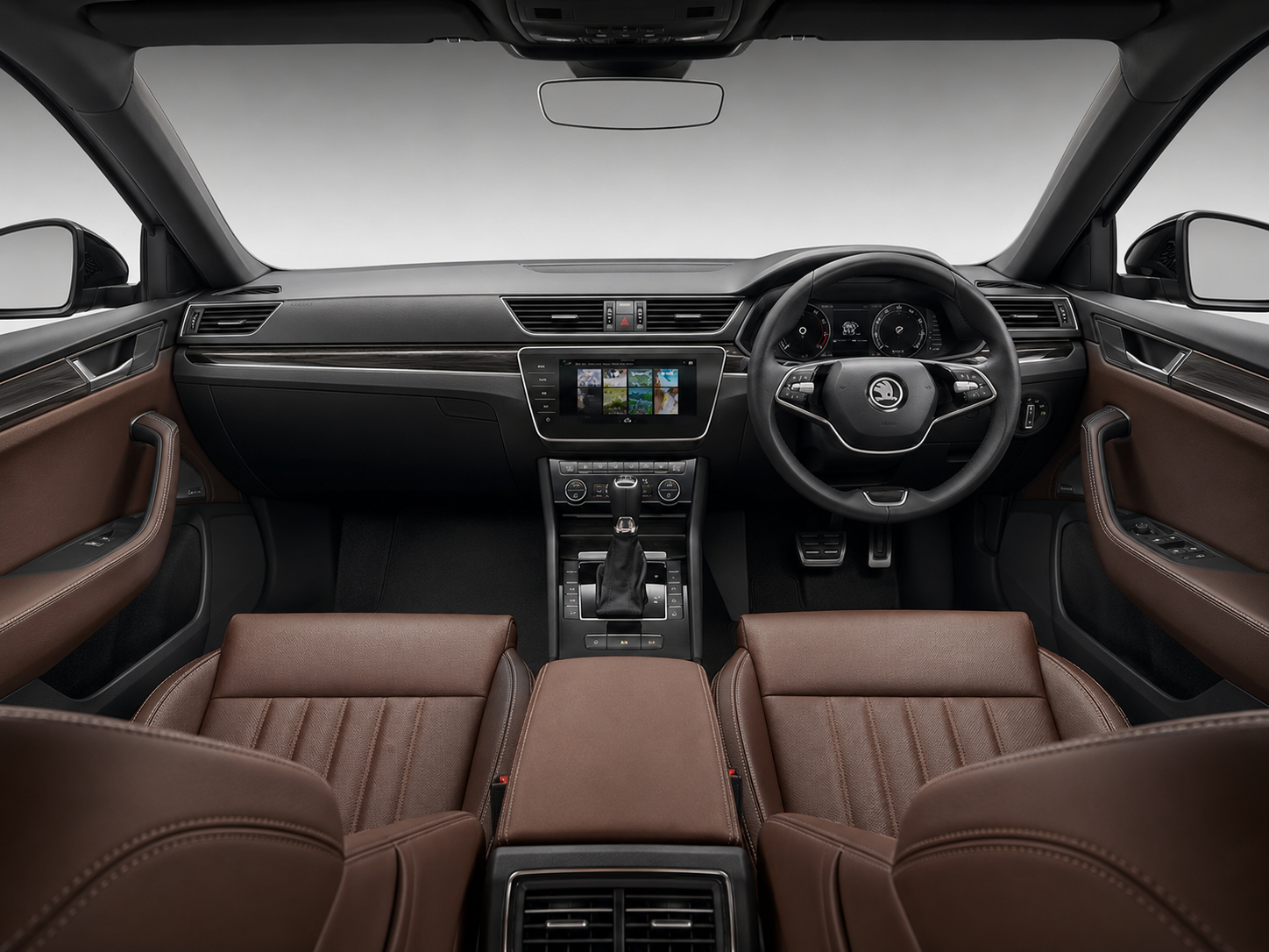 Black Skoda Superb exterior side view