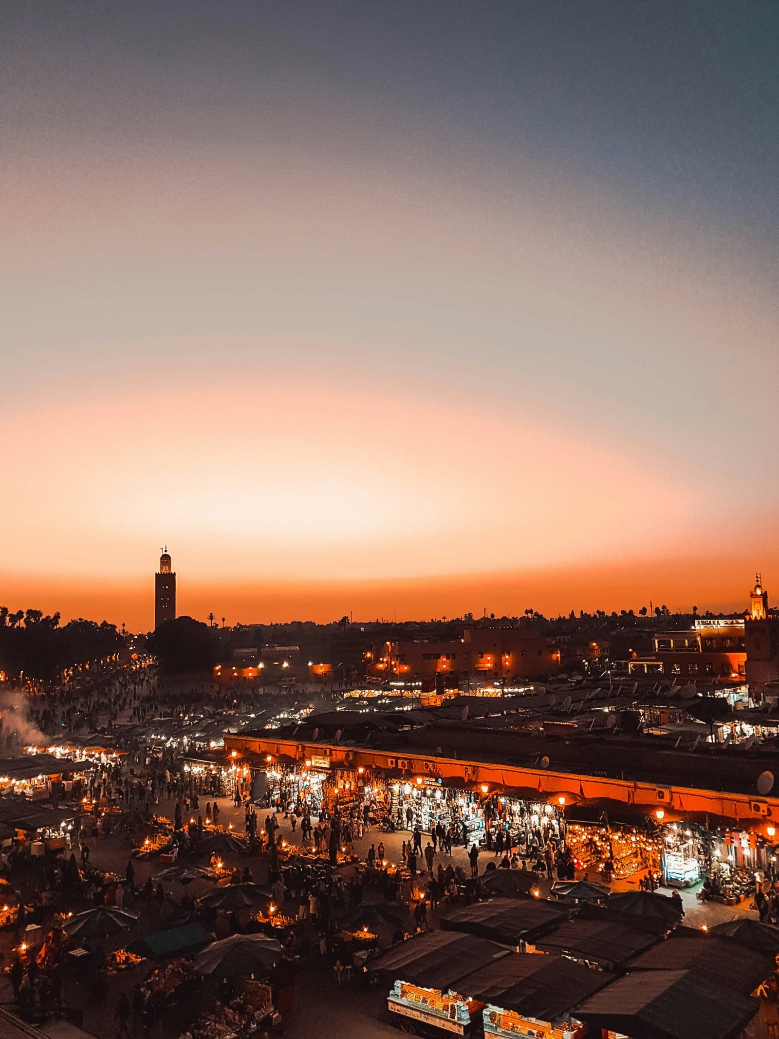 Private Morocco tour through the Atlas Mountains and desert landscapes